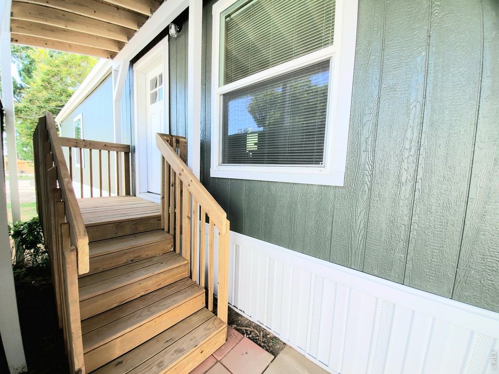 1396 Sylmar Pl #7