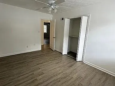 300 Winding River Dr #G — Photo 7