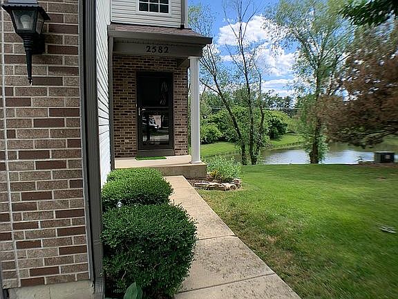 2nd image of 2582 Heritage Ct