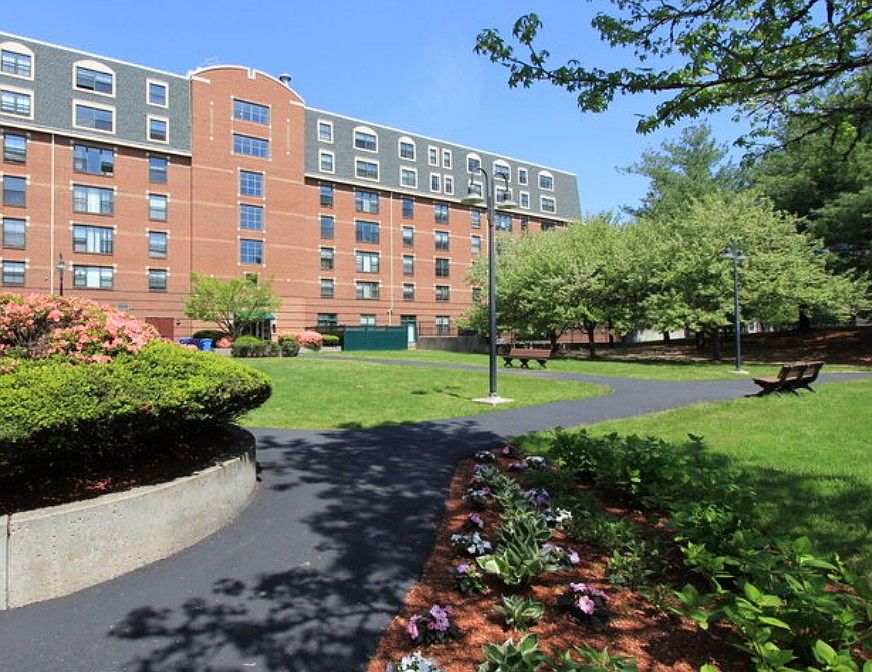1st image of 6 Douglas Park #419
