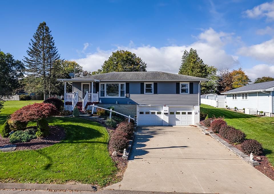 1st image of 511 Bush Ave