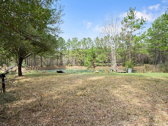 3rd image of 26136 Joseph Rd