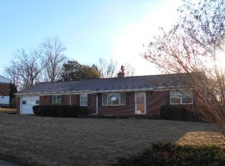1011 Chalmers St, Martinsville, VA 24112