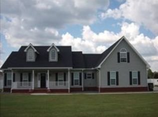 3802 Deer Run Dr, Blackshear, GA 31516