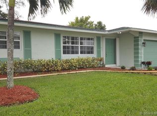 7900 NW 45th St, Lauderhill, FL 33351