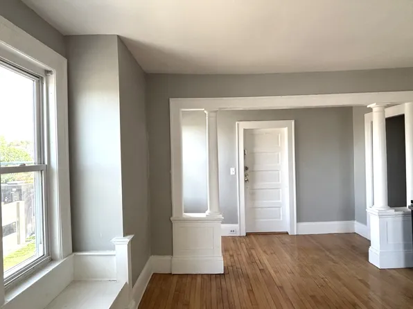 8 Hooper St #3, Worcester, MA 01605