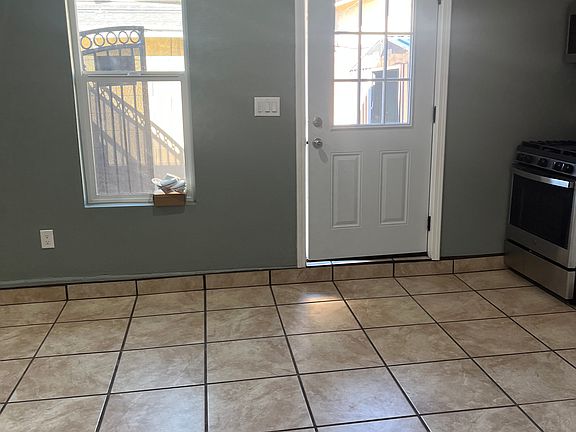 2nd image of 9468 Calle Vejar