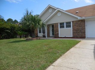 1004 Quail Hollow Dr, Mary Esther, FL 32569