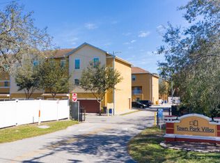 Town Park Villas, Tampa, FL 33617