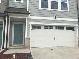 1407 Regents Ln, Apex, NC 27502