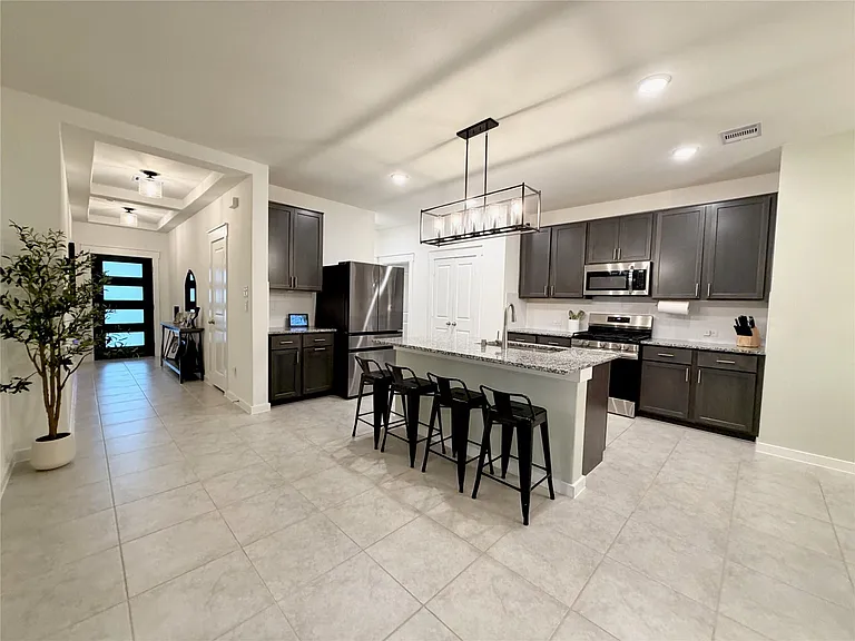 4724 Peony Green Dr — Photo 14