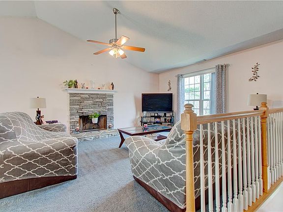 3rd image of 5659 Sallee Ave
