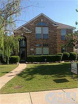1st image of 1404 Knob Hill Dr