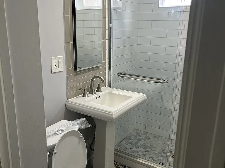3809 N Winona Ct #4 — Photo 1