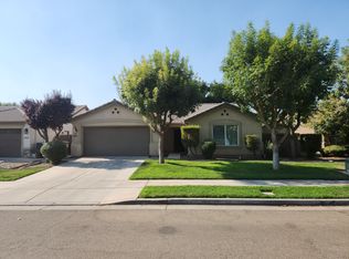 1013 W Reese Ct, Visalia, CA 93277
