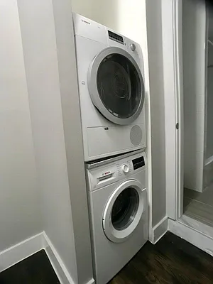 Rented by Bohemia Realty Group | media 18