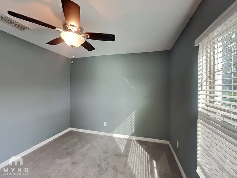 10210 Bright Crystal Ave — Photo 14