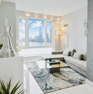 Sold by Harbor Properties International LLC | media 13