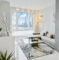 Sold by Harbor Properties International LLC