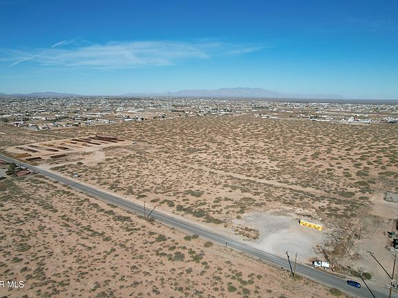 3rd image of 1494 State Line Dr