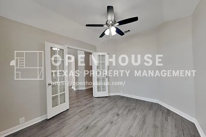 7009 Inglenook Dr — Photo 5