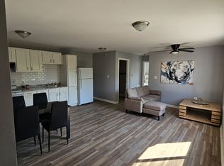 364 Lamokin St APT 1, Chester, PA 19013