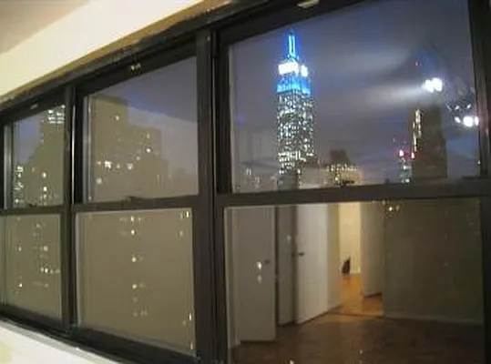 Rented by Corcoran | media 23