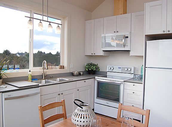 4th image of 958 Wawona Ave SE #1