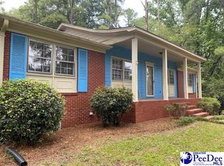 200 Huckleberry Dr, Cheraw, SC 29520