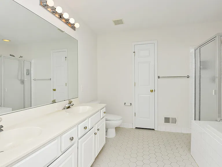 26 Normandy Dr — Photo 27