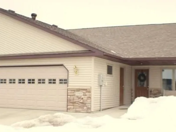 1103 Southwood Dr, Dilworth, MN 56529