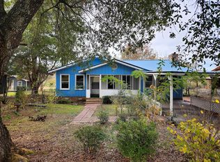 106 Grove Ave, Fitzgerald, GA 31750