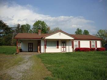 1st image of 229 Crabtree Ln