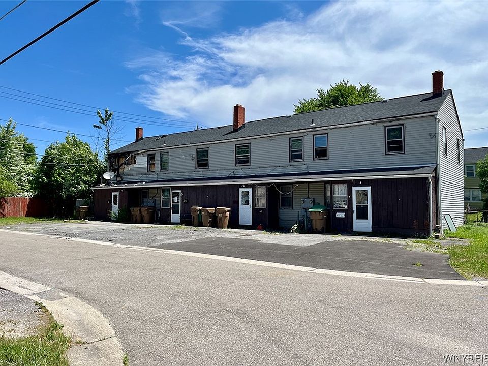 1st image of 20 Windwood Ct