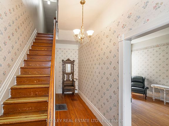 4th image of 71 King St