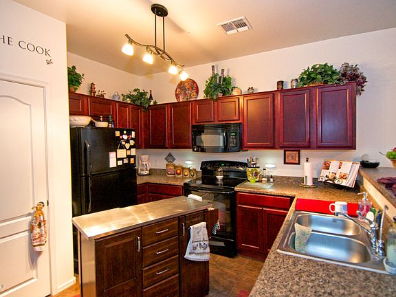 4th image of 1448 W Brangus Way