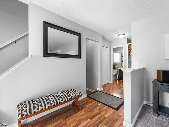 4th image of 5660 Marine Pkwy