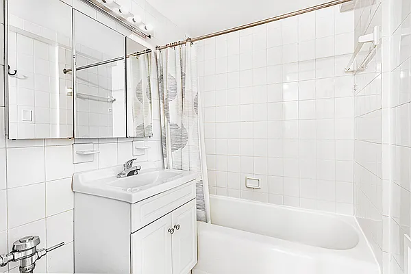 Rented by Compass | media 11