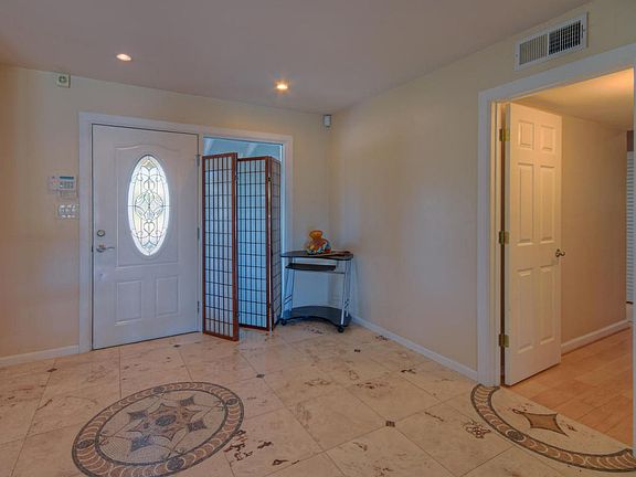 43460D39-849C-4824-8AA5-E0FFA2577384