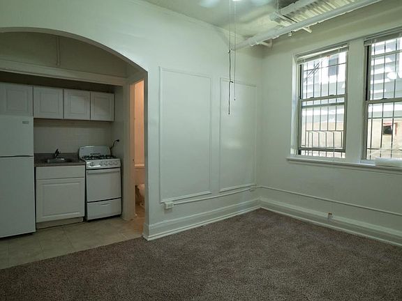 kitchen/ living space