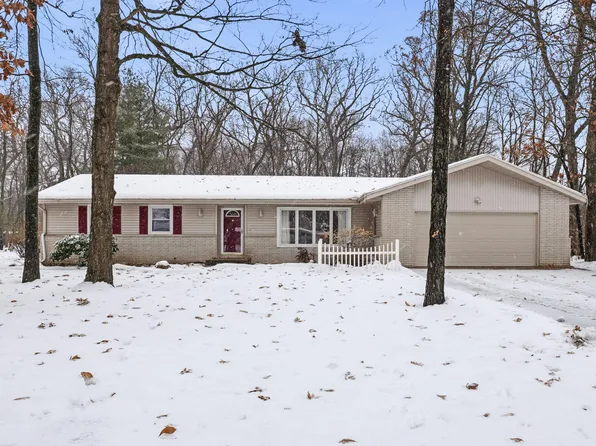 4704 Romence Rd, Portage, MI 49024