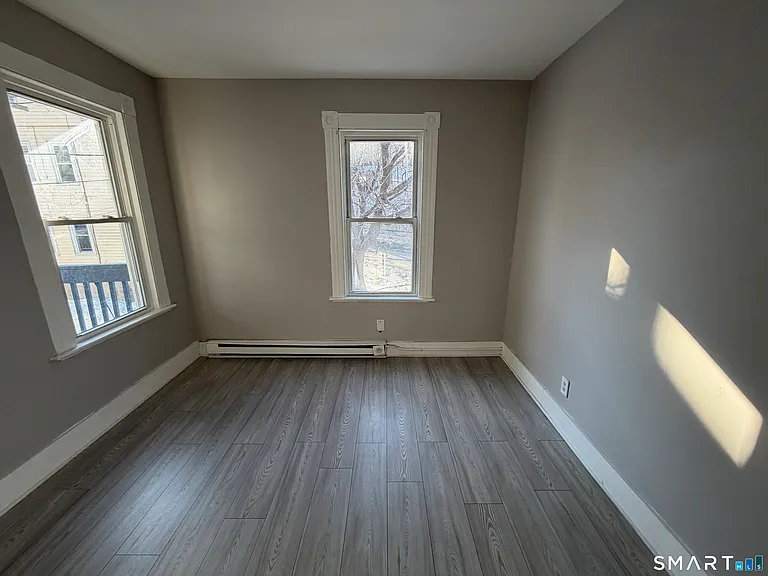 143 Congress Ave #2 — Photo 8
