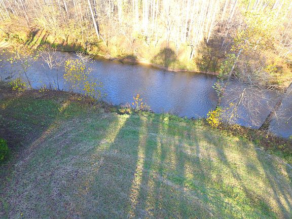 4th image of 292 Poker Ridge Ln