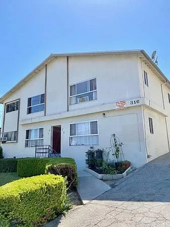 1 bed, 600 sqft, $1,995 — Photo 1