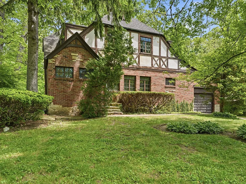 3107 Dato Ave