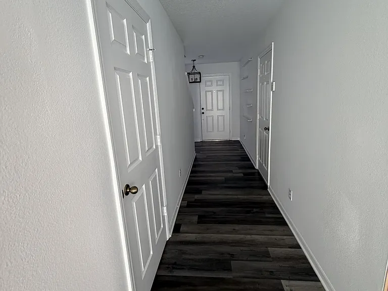 701 Cresting Oak Cir — Photo 13