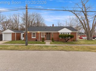 14801 Spring Garden St, Detroit, MI