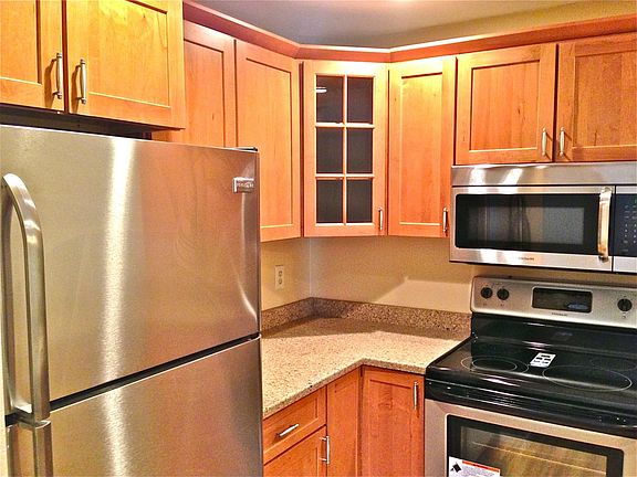 2nd image of 11913 93rd Ln NE APT 304