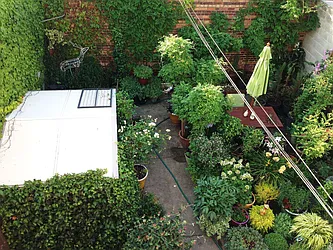 Rented by Zikos Realty Services