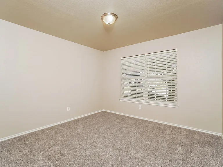 3415 Calico Cor — Photo 12
